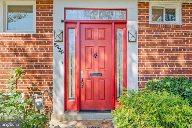 Photo - 5929 Avon Dr