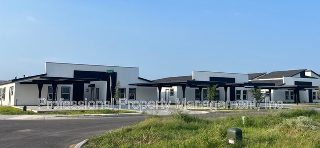 Building Photo - 2808 Charlie Rd