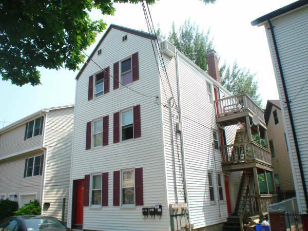 Building Photo - 40 Bristol St Unit 1 Rental