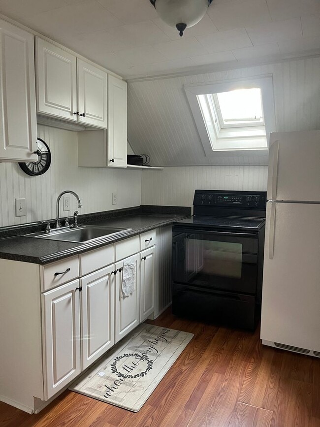 Photo - 189 Gilford Ave Unit 2