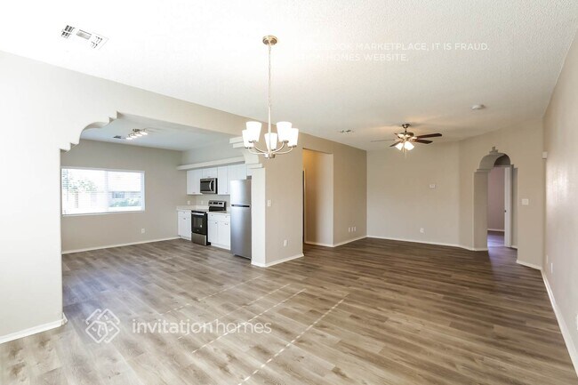 Photo - 8712 W Turney Ave