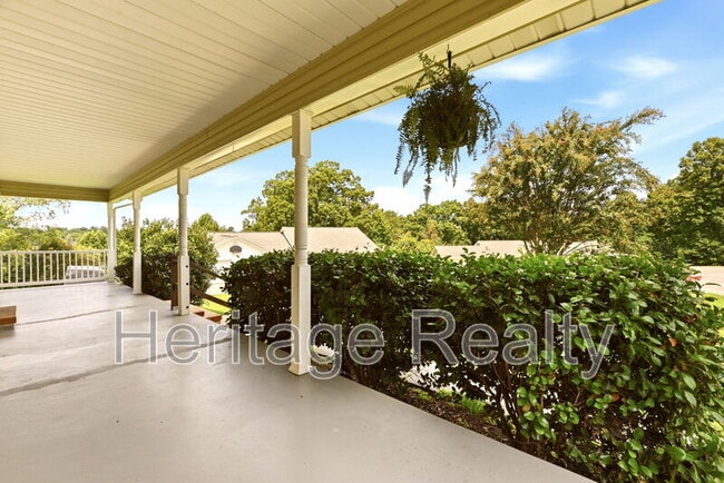 Photo - 2707 Lady Bug Ln