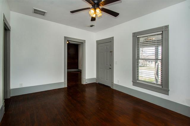 Photo - 108 W Haning St