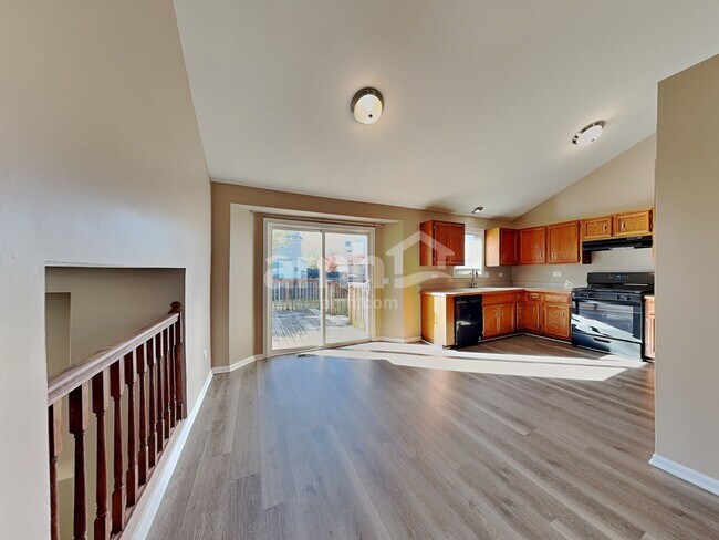 Photo - 1801 Winger Dr