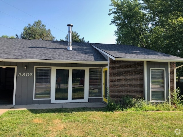 Building Photo - 3806 Overland Dr Rental