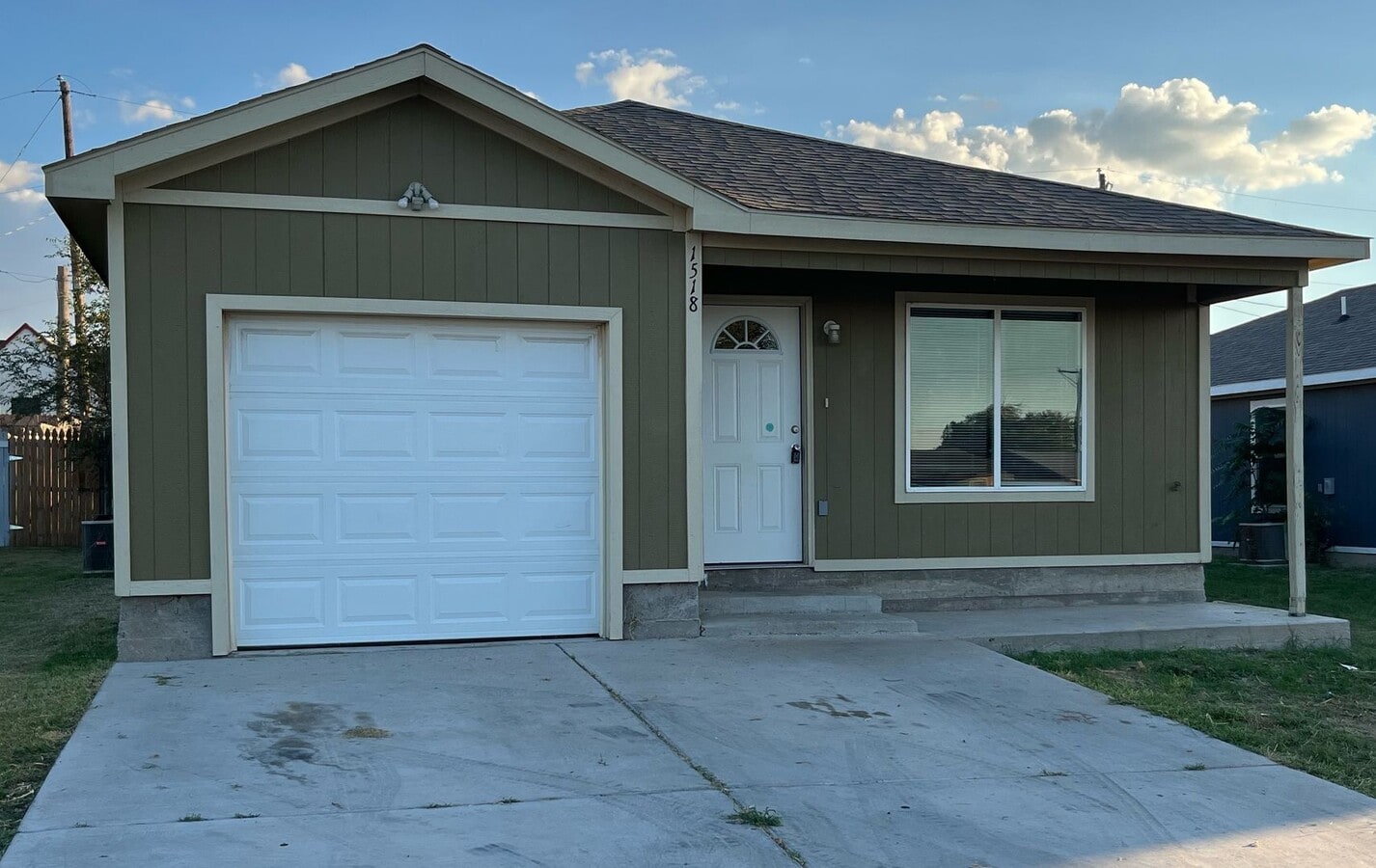 3bed 2bath 1car garage - 3bed 2bath 1car garage