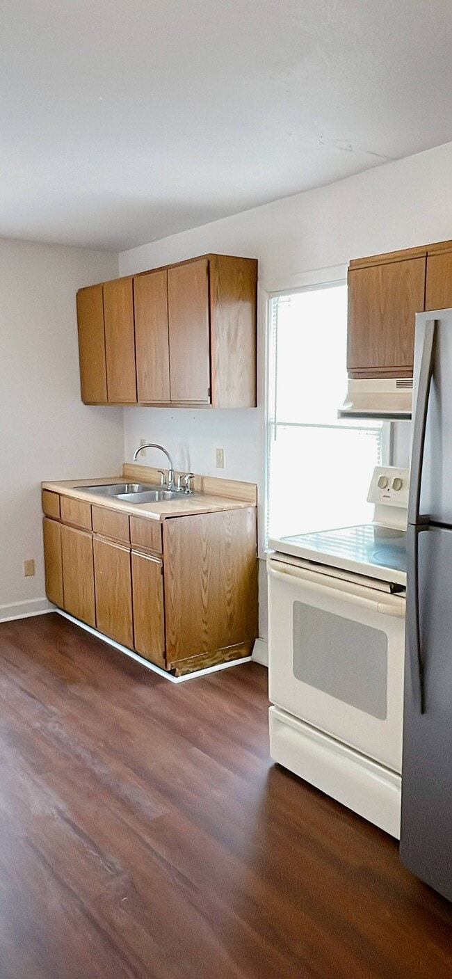 Photo - 500 N Martin Luther King Jr Dr Unit #3