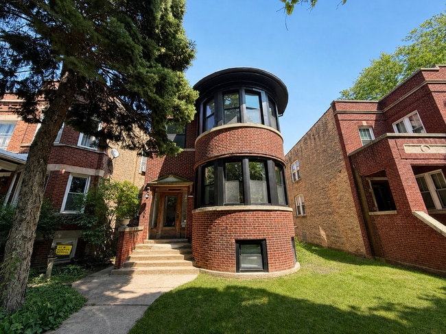 Photo - 3807 N Lawndale Ave Unidad 2