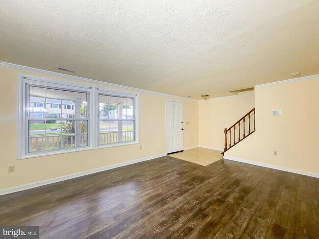 Photo - 673 Quail Dr House