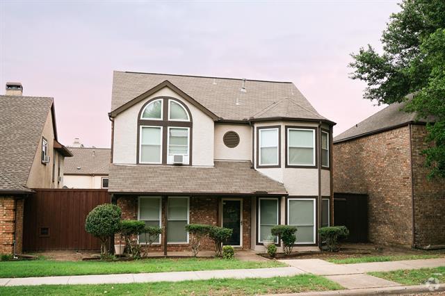 Building Photo - 2036 Country Club Dr Rental