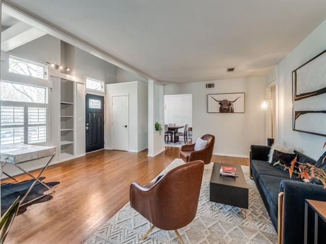 Photo - 9510 Larchwood Dr