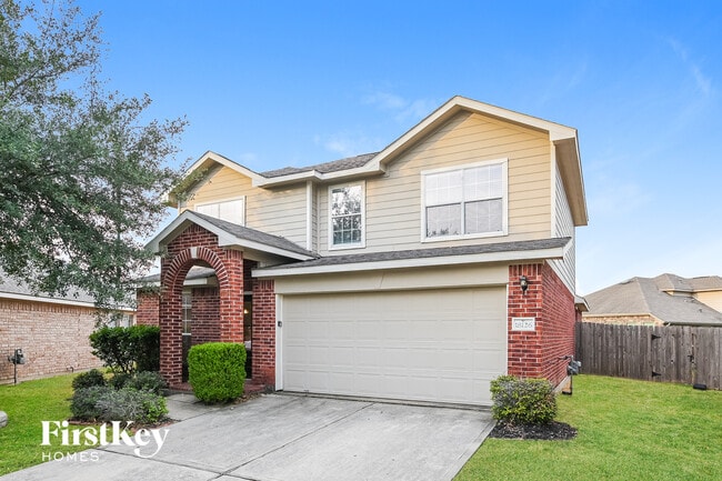 Photo - 18126 Hillock Glen Ln