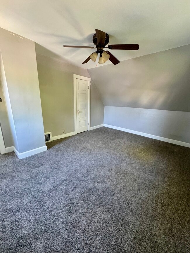 Photo - 625 25th Ave