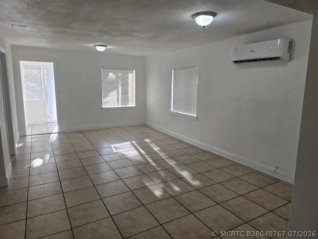 Photo - 5431 NW 30th Ave