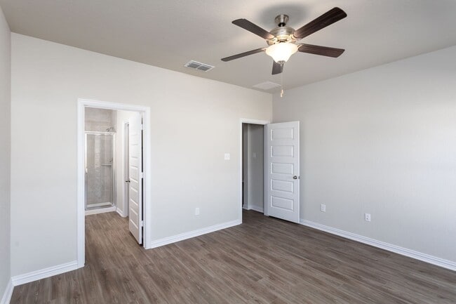 Photo - Luxury Duplex Near Randolph and Ft. Sam