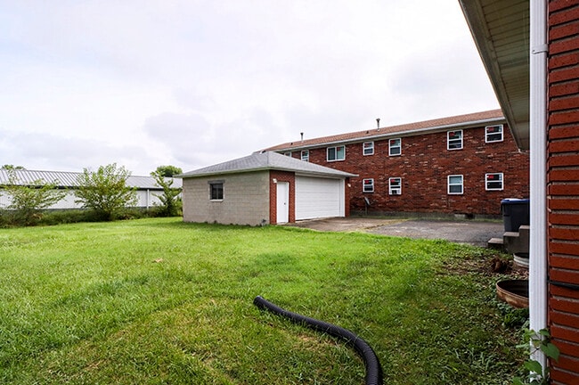 Photo - 4801 Oak Park Dr