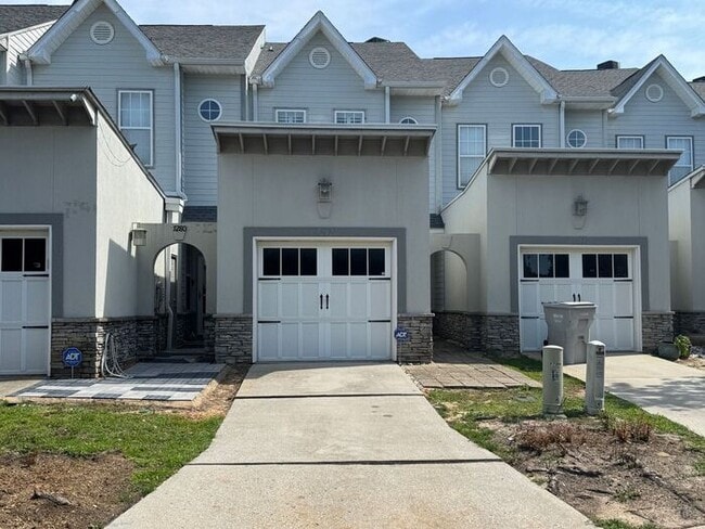 Photo - Navarre - Hidden Bay Village - 3 bedroom, 3 bathroom - Waterfront Townhome