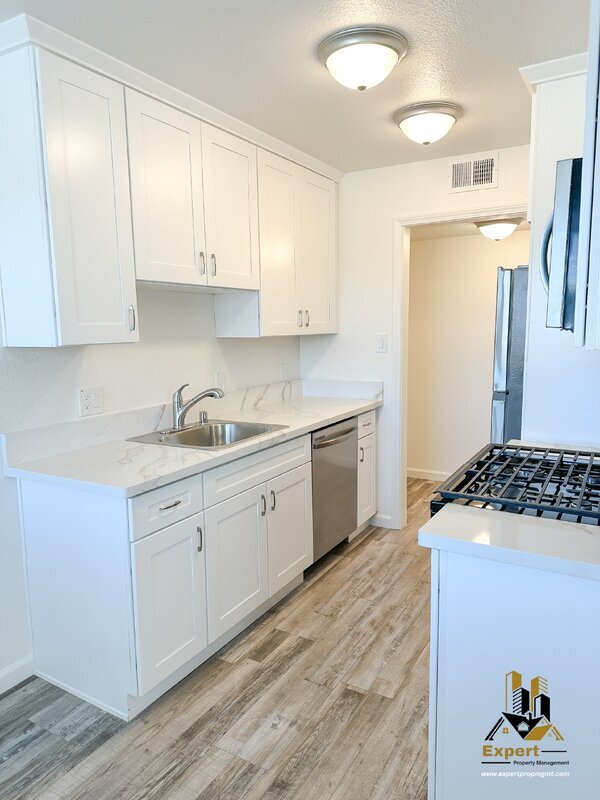 Photo - 7145 Bacchini Ave