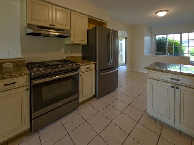 Photo - Move-In Ready Ranch Condo with Basement & Prime Location