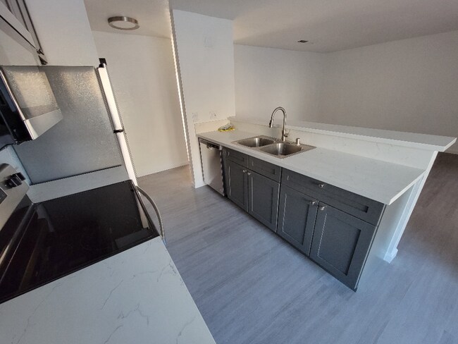 "Discover Comfort and Convenience: Spacious 2-Bed, 2-Bath Apartment in Las Vegas!"