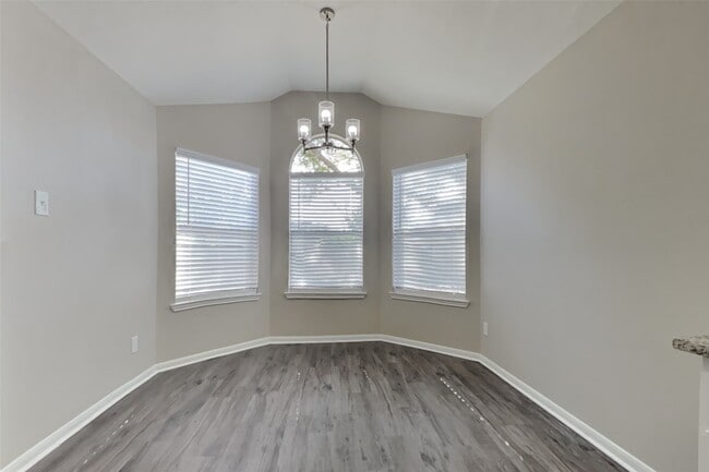 Building Photo - 25818 Elmley Pl