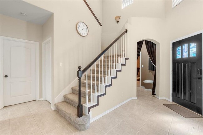 Photo - 30 Nicole Dr