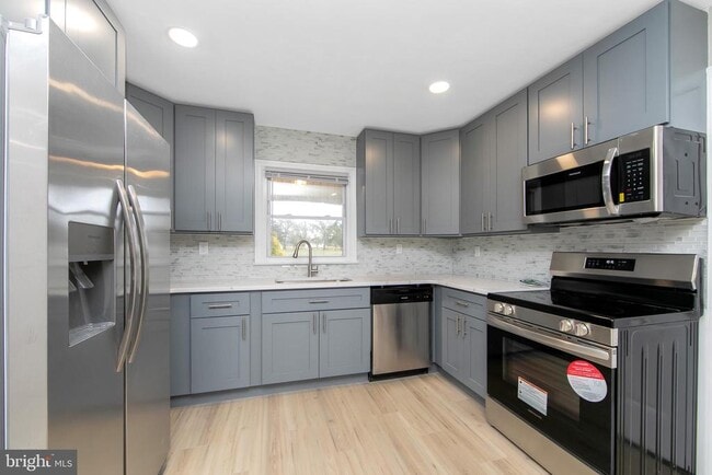 Photo - 2 S Sunset Rd