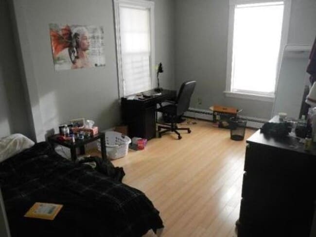 Photo - 243 Northampton St