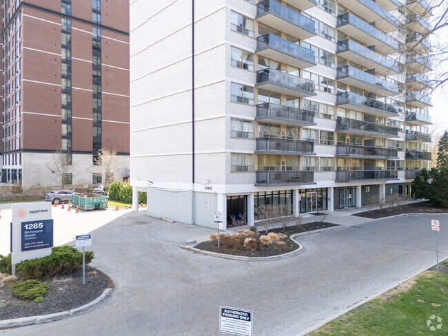 Photo - The Whitehall