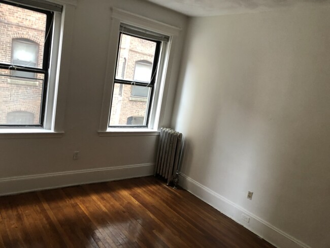 Photo - 1254 Commonwealth Ave Unidad 2 Rental