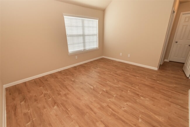 Photo - 4047 Cary Creek Dr