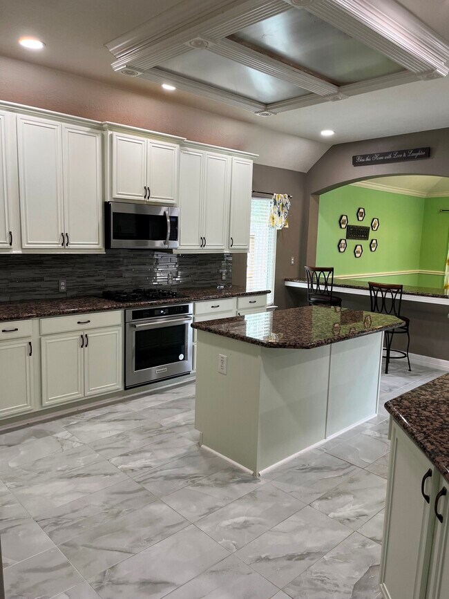 Photo - 21806 Silverpeak Ct
