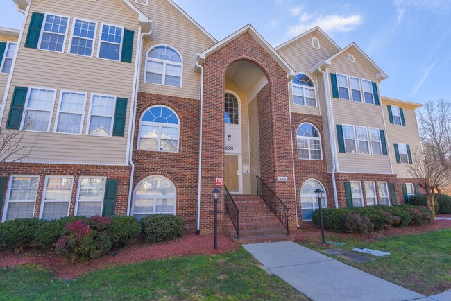 Beautiful Brooks Landing Condominium - Beautiful Brooks Landing Condominium