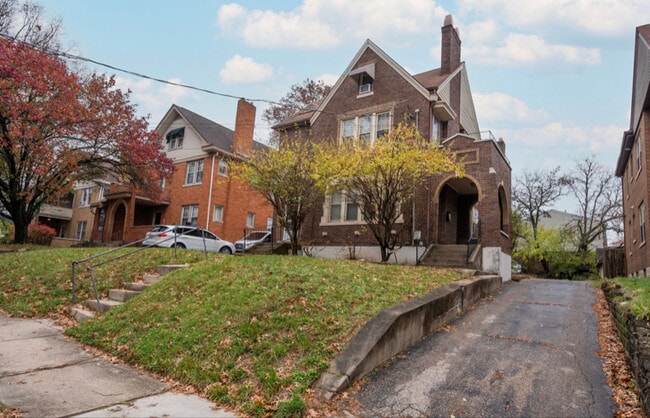 Photo - 834 Hermosa Ave Unidad 1