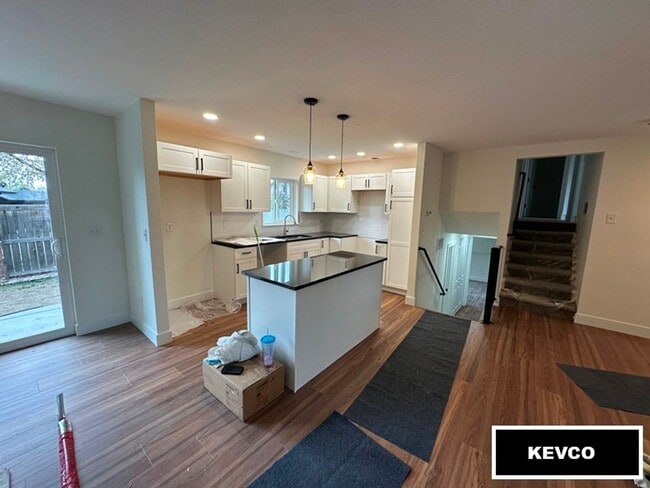 Photo - Tastefully Renovated Home!