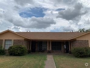 Building Photo - 2109 Quail Run Unit A Rental
