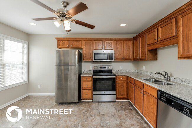 Photo - 650 Starlite Dr