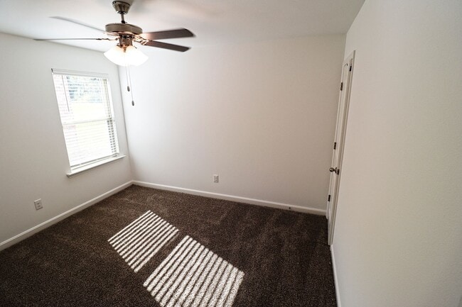 Photo - Look 4/3 in Zachary!