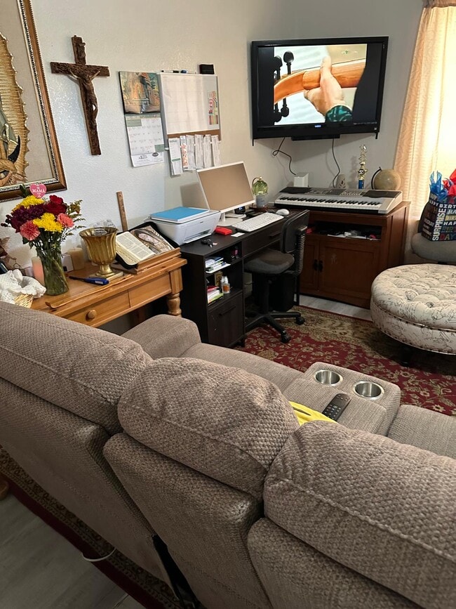 Photo - 3008 S Sallee Ct Unit 3008 S Sallee Ct. Visalia,Ca.93277