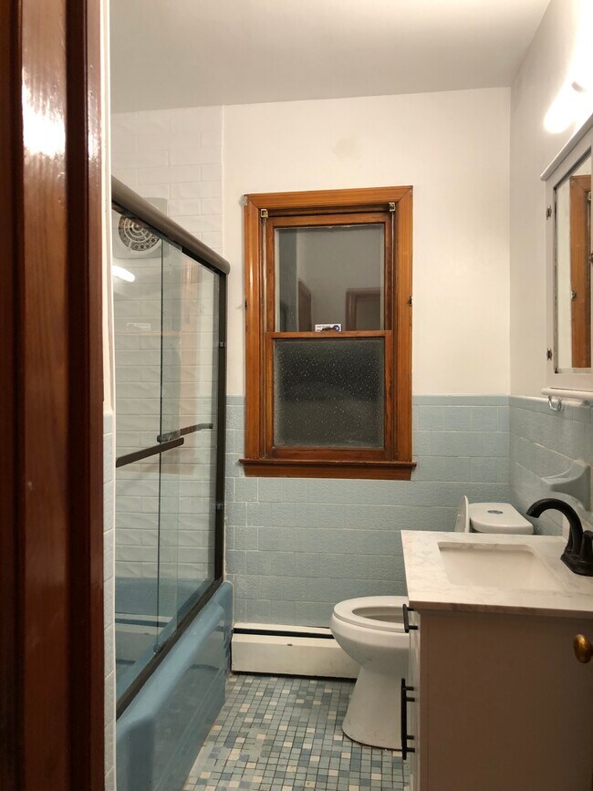 Photo - 1241 Locust Ave House