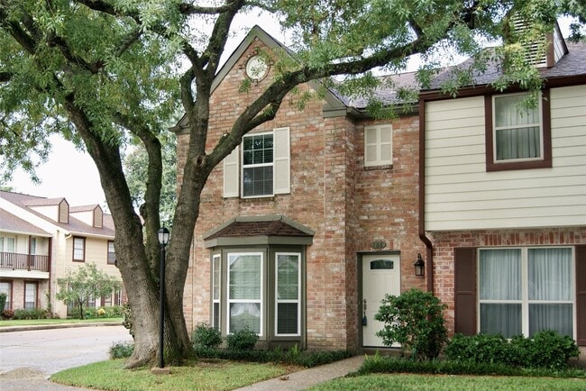 Photo - 5801 Lumberdale Rd Unit 166