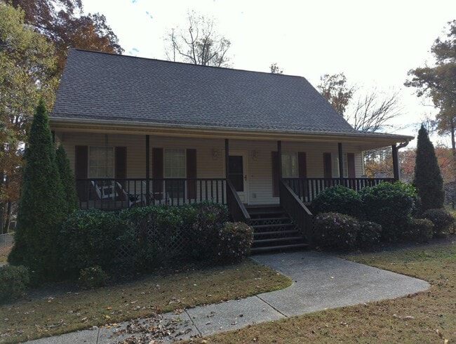Photo - 6422 Levi Rd