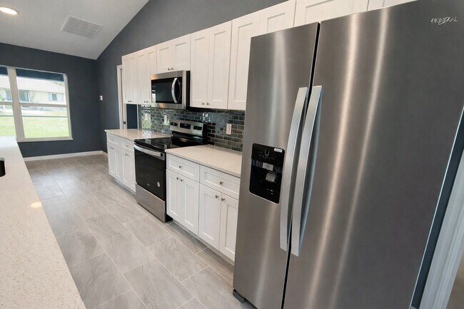 Photo - 1407 NE 16th Terrace