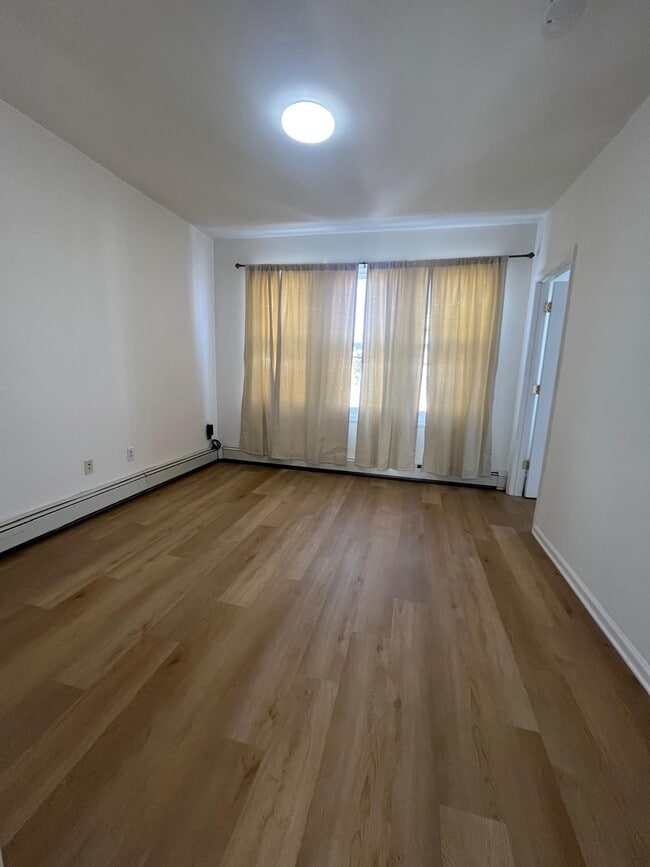 Photo - 88 Devon Ter Unit 2