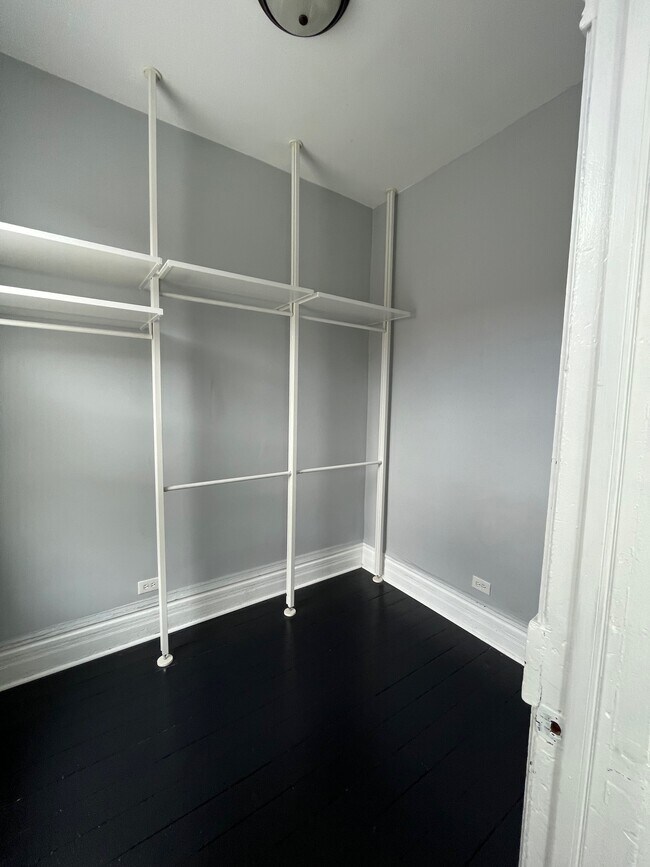 Photo - 2122 W 21st St Unit 2