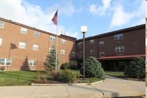 Photo - Raintree Square Retirement Community