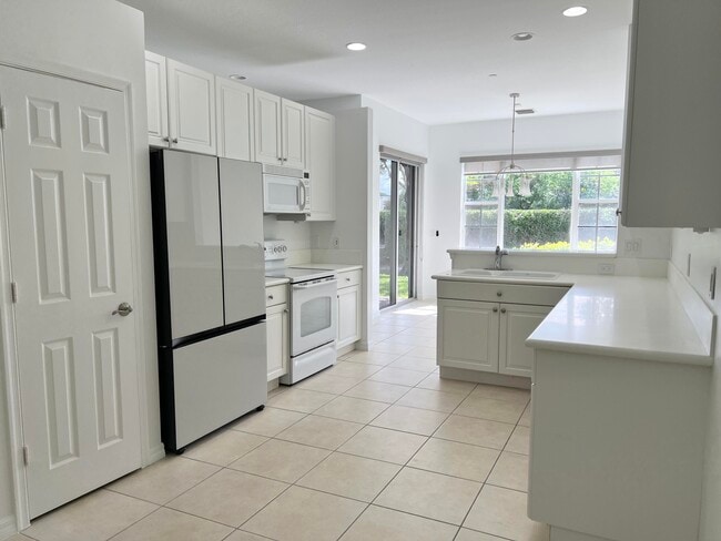 Photo - 44 Lancaster Rd