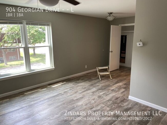 Photo - 904 Georgian Dr Unidad L