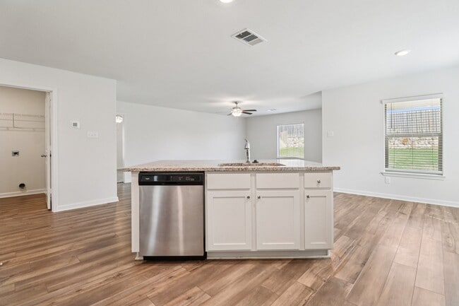 Photo - 3909 Crown Ct