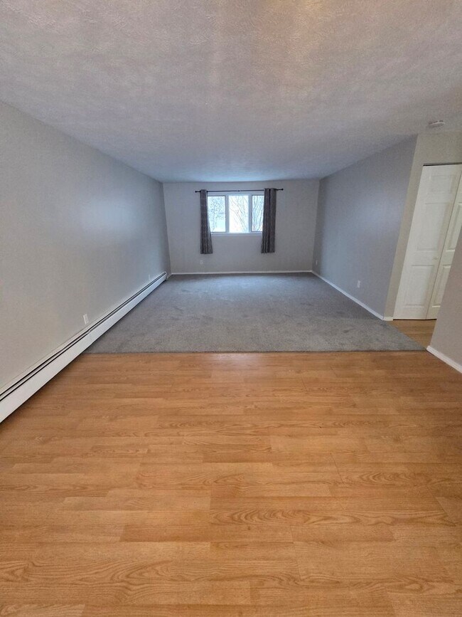 Photo - 18206 Swiss Dr Unidad 18210